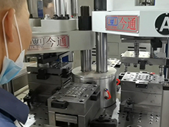 手表精密零件注塑用什么注塑機